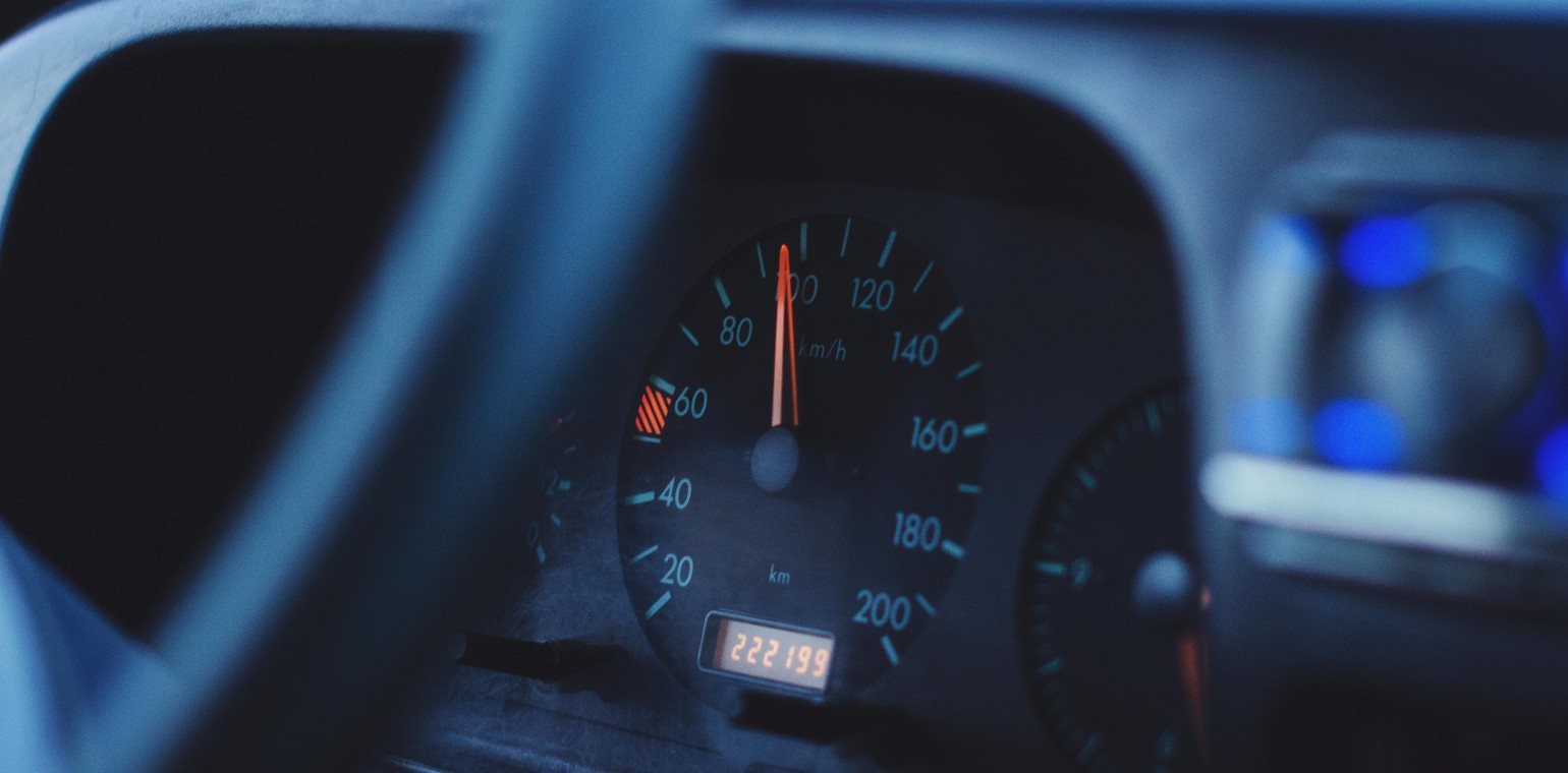 Duisburg 2025: Mehr Führerscheinanträge, mehr Elektroautos, weniger Neuzulassungen