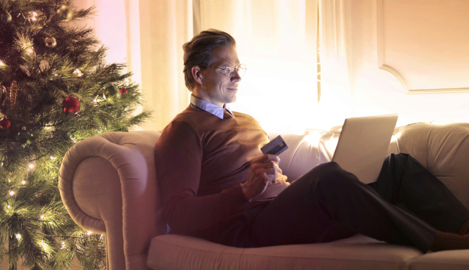 Online-Shopping in der Vorweihnachtszeit: Trends und sichere Zahlung