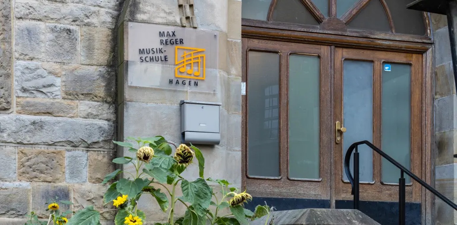 Peter Held präsentiert eigene Klavierwerke in der Max-Reger-Musikschule