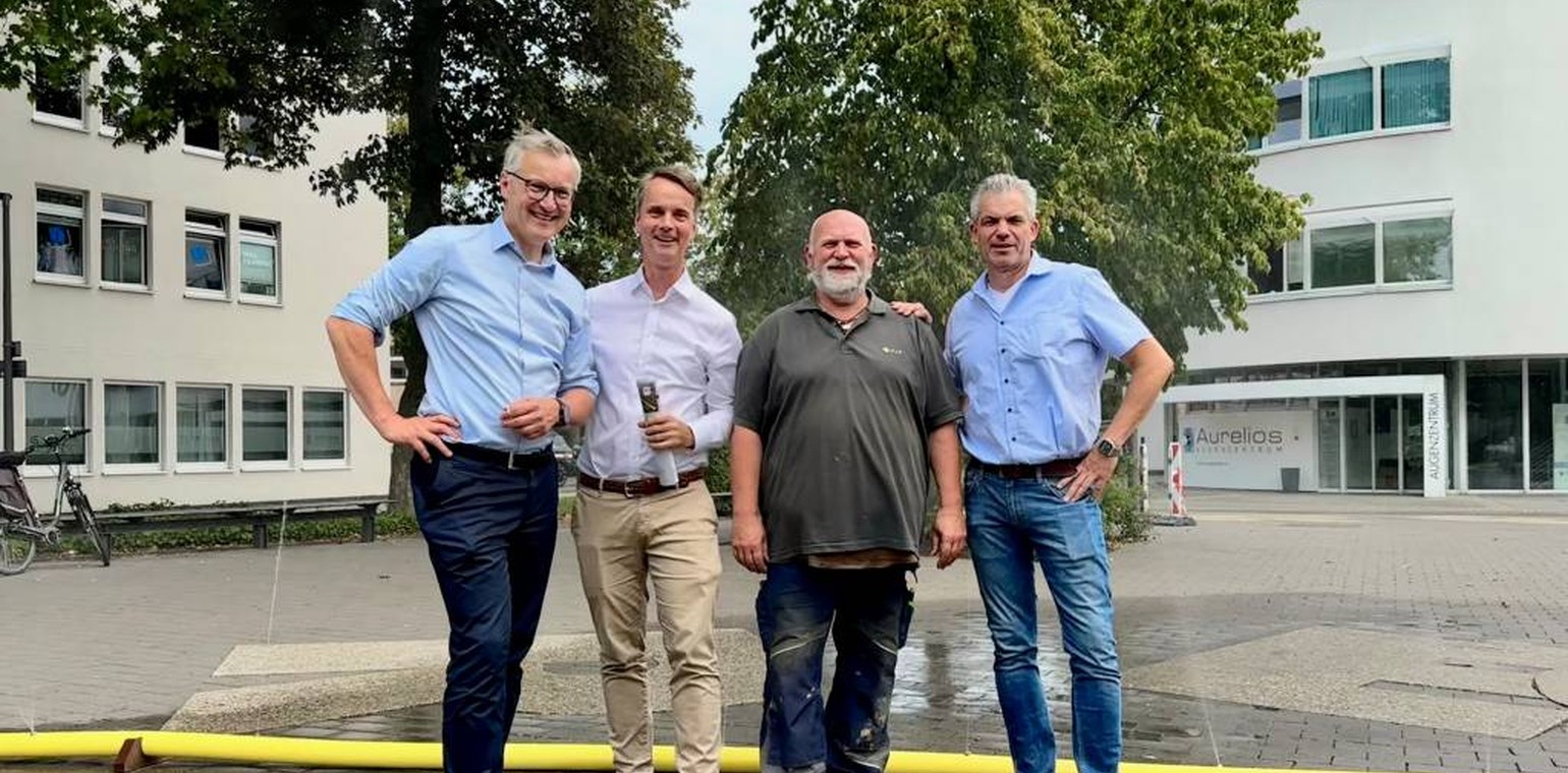 Stadt testet Sprühnebel gegen Hitze auf öffentlichen Plätzen