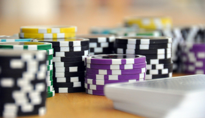 Wie kann man eine Einzahlung in einem Online Casino über die Handyrechnung bezahlen?